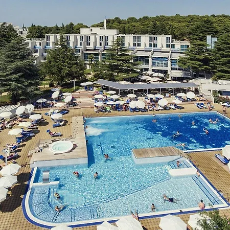 Sunny By Valamar, Ex Crystal Hotel Porec