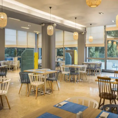 Sunny By Valamar, Ex Crystal 4* Porec