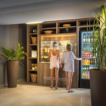 Sunny By Valamar, Ex Crystal Hotel 4*