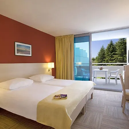 Sunny By Valamar, Ex Crystal 4* Porec