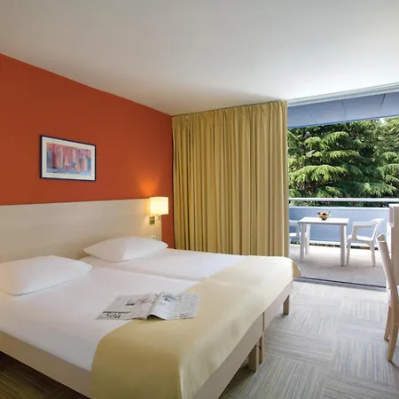 فندق Valamar Crystal