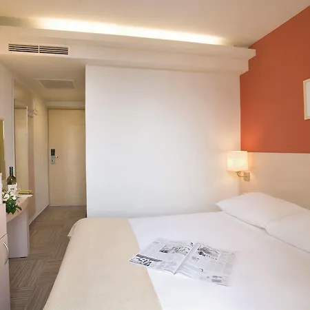 Valamar Crystal 4*