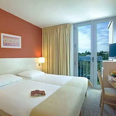 Hotel Sunny By Valamar, Ex Crystal