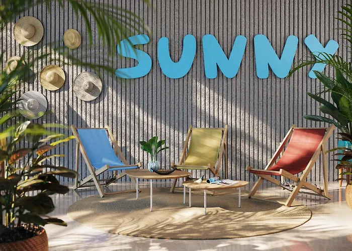 Valamar Crystal 4* פורץ