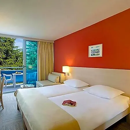 Hotel Valamar Crystal