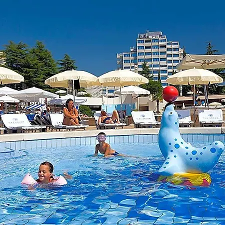 Valamar Crystal 4*
