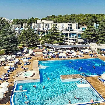 Valamar Crystal 4*