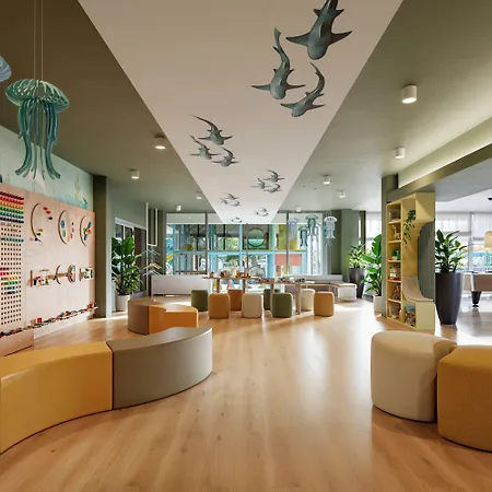 Hotel Valamar Crystal