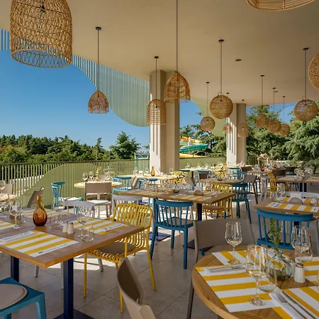 Valamar Crystal Hotel