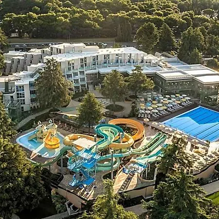 Hotel Valamar Crystal
