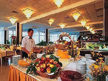 Hotel Valamar Crystal