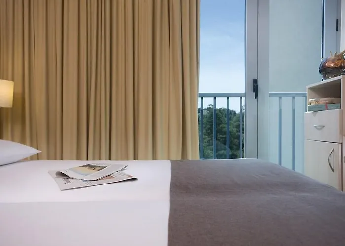 Valamar Crystal 호텔