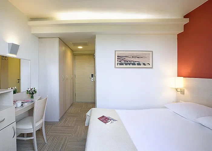 호텔 Valamar Crystal 포레치