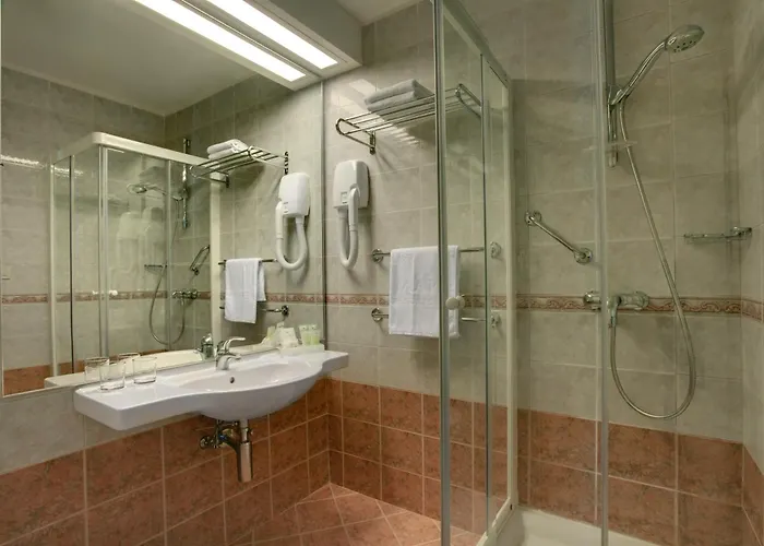 호텔 Valamar Crystal 포레치