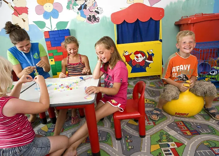 호텔 Valamar Crystal 포레치