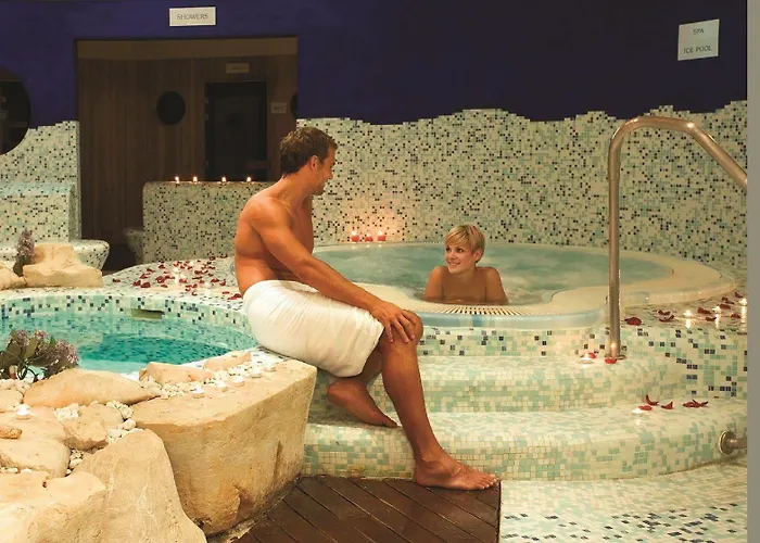 Valamar Crystal 호텔 포레치