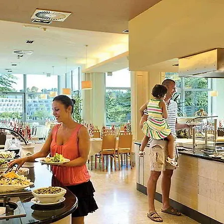 Valamar Crystal